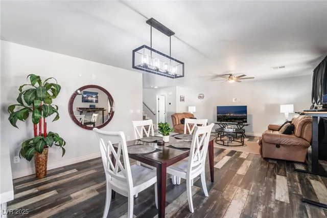 $2,695 | 3213 Brautigan Court, North Las Vegas, NV 89032