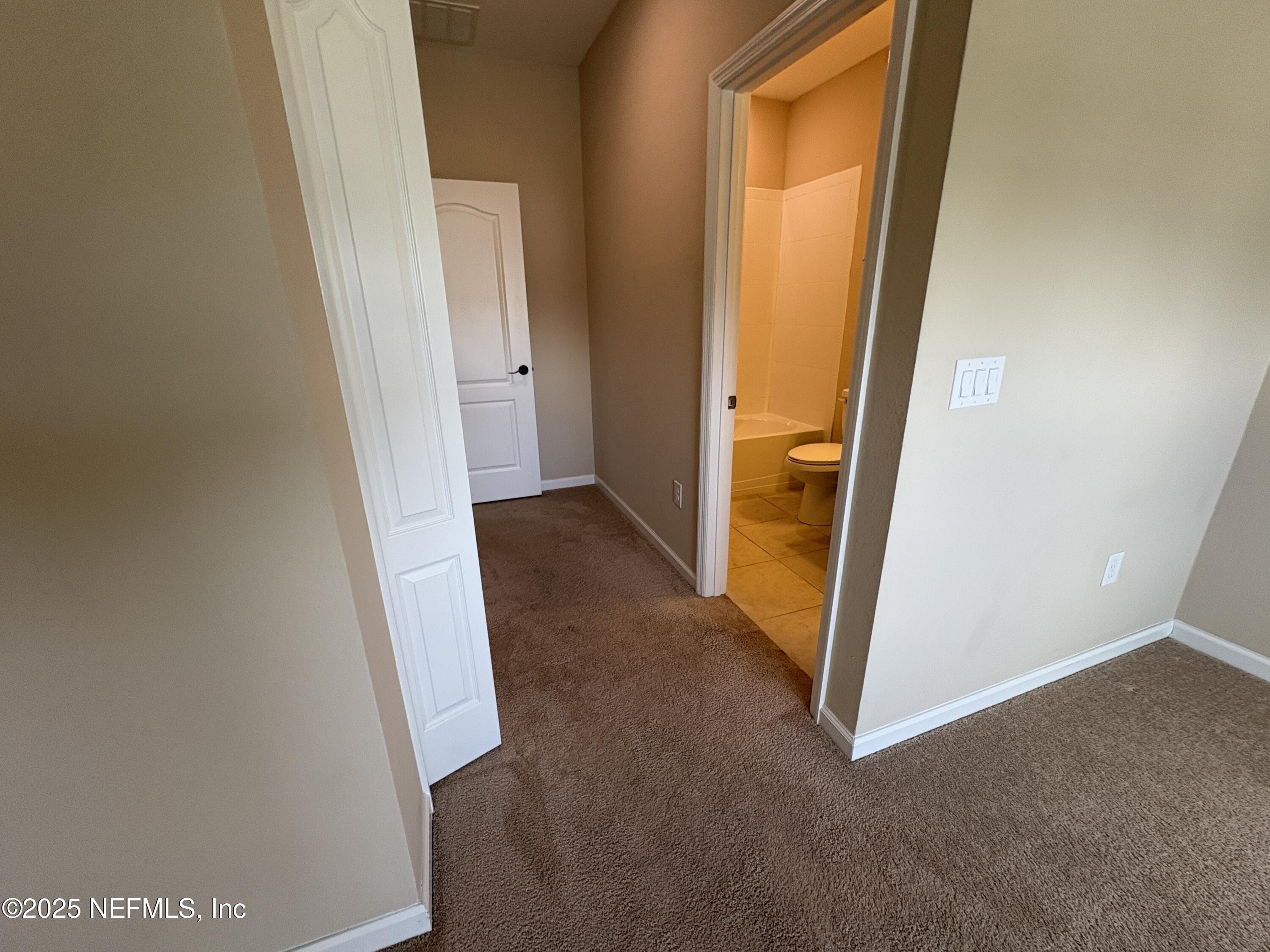 173 Athens Drive St. Augustine, FL 32092 - Photo 20 of 25 a view of an front door