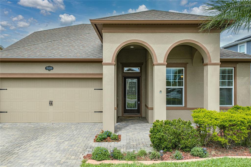 19099 Long Lake Ranch Boulevard Lutz, FL 33558 - Photo 3 of 73