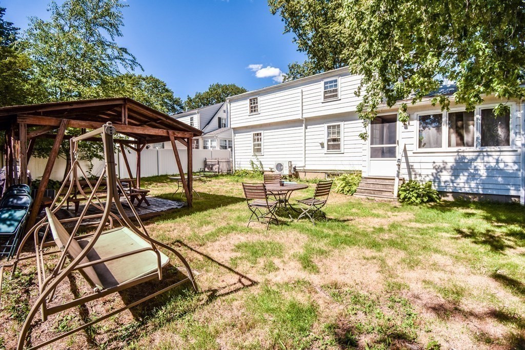 101 Sims Road Quincy, MA 02170 - Photo 4 of 40 Gallery Image 4