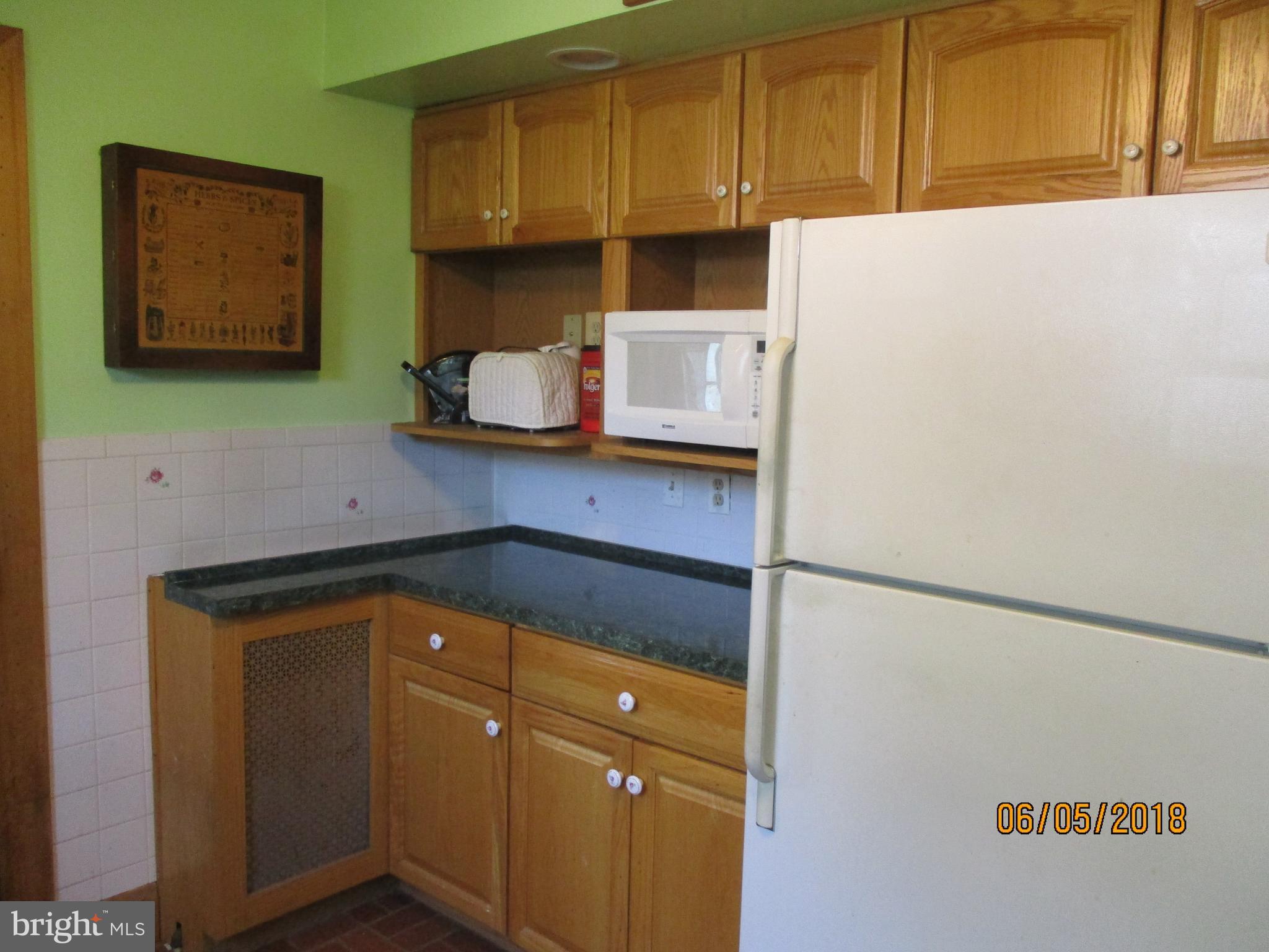 7403 Greenbank Road Baltimore, MD 21220 - Photo 5 of 22 Kitchen