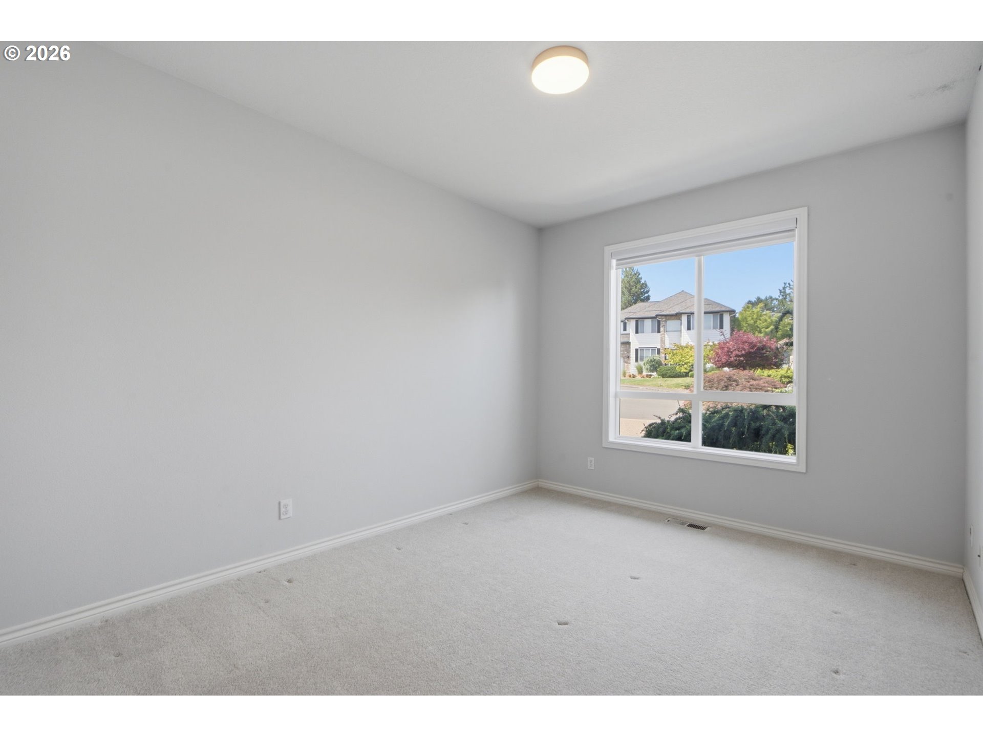 11938 Southwest Elemar Court Tigard, OR 97224 - Photo 27 of 39