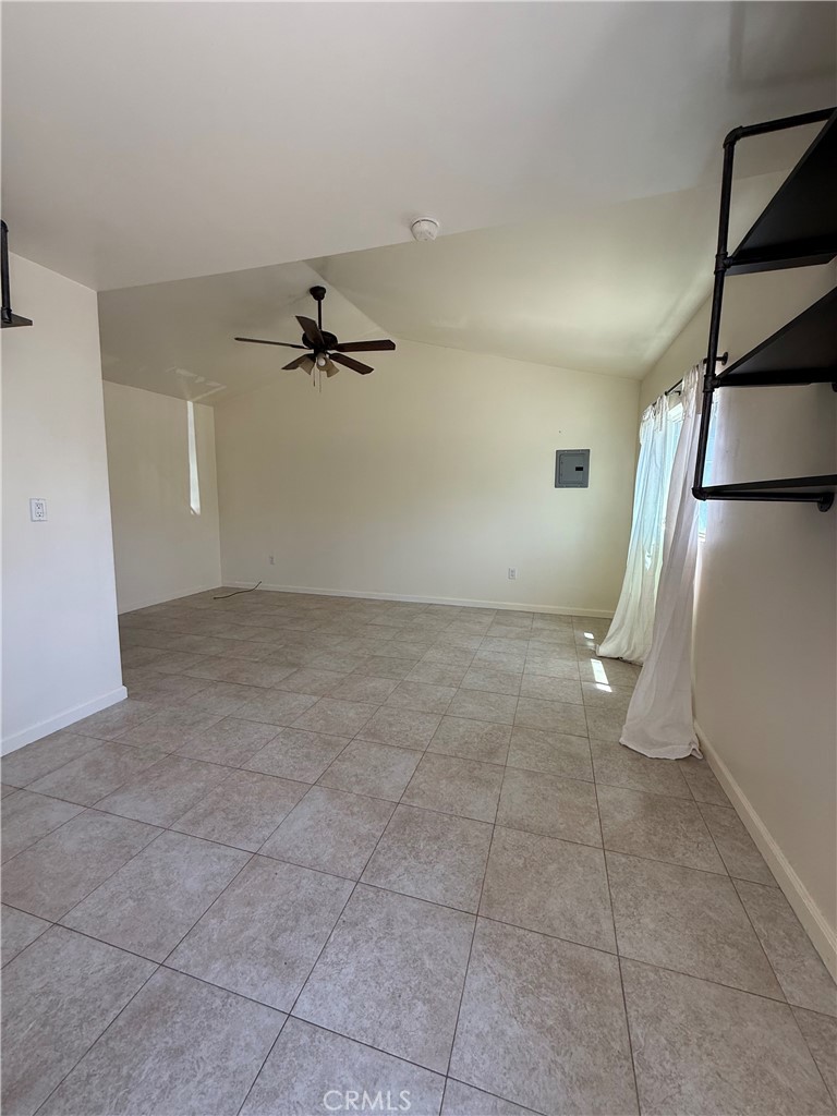 809 East Colton Avenue Redlands, CA 92374 - Photo 4 of 9 Living Room