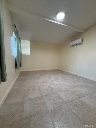 $1,750 | 809 East Colton Avenue, Redlands, CA 92374