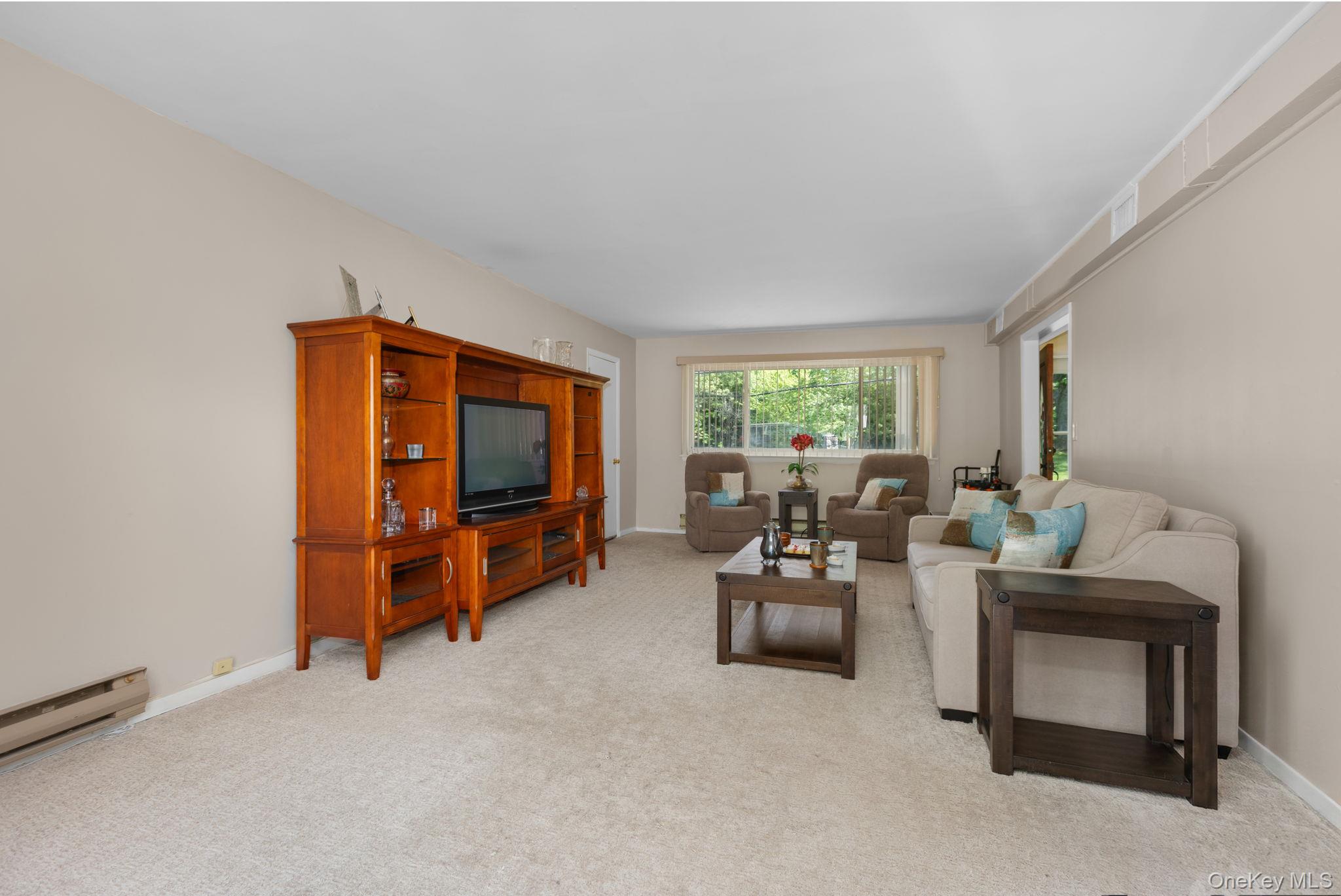 351 London Road Yorktown Heights, NY 10598 - Photo 24 of 32