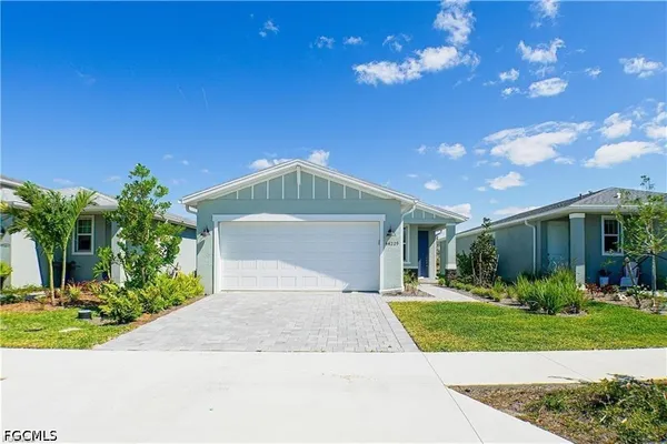 $2,350 | 44229 Saddlewood Court, Punta Gorda, FL 33982