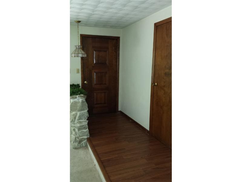 1408 Roe Avenue Alexandria, IN 46001 - Photo 4 of 14 Gallery Image 4
