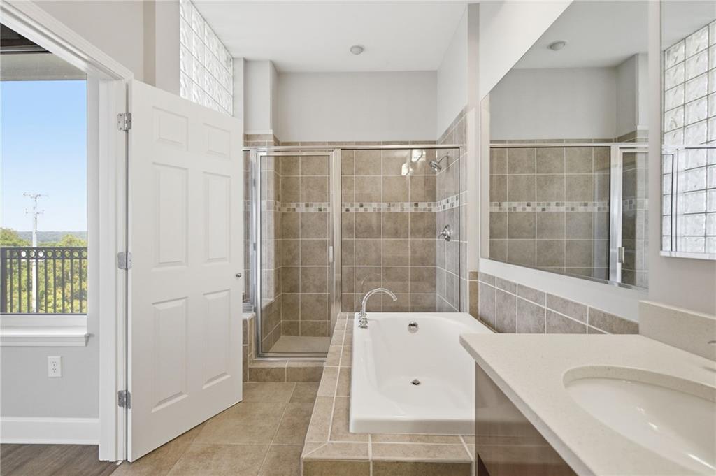 3820 Roswell Road Northeast, Unit 809 Atlanta, GA 30342 - Photo 17 of 42 Gallery Image 17