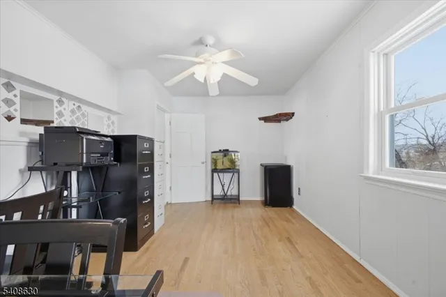 $570,000 | 435 Spring Mills Road, Milford, NJ 08848