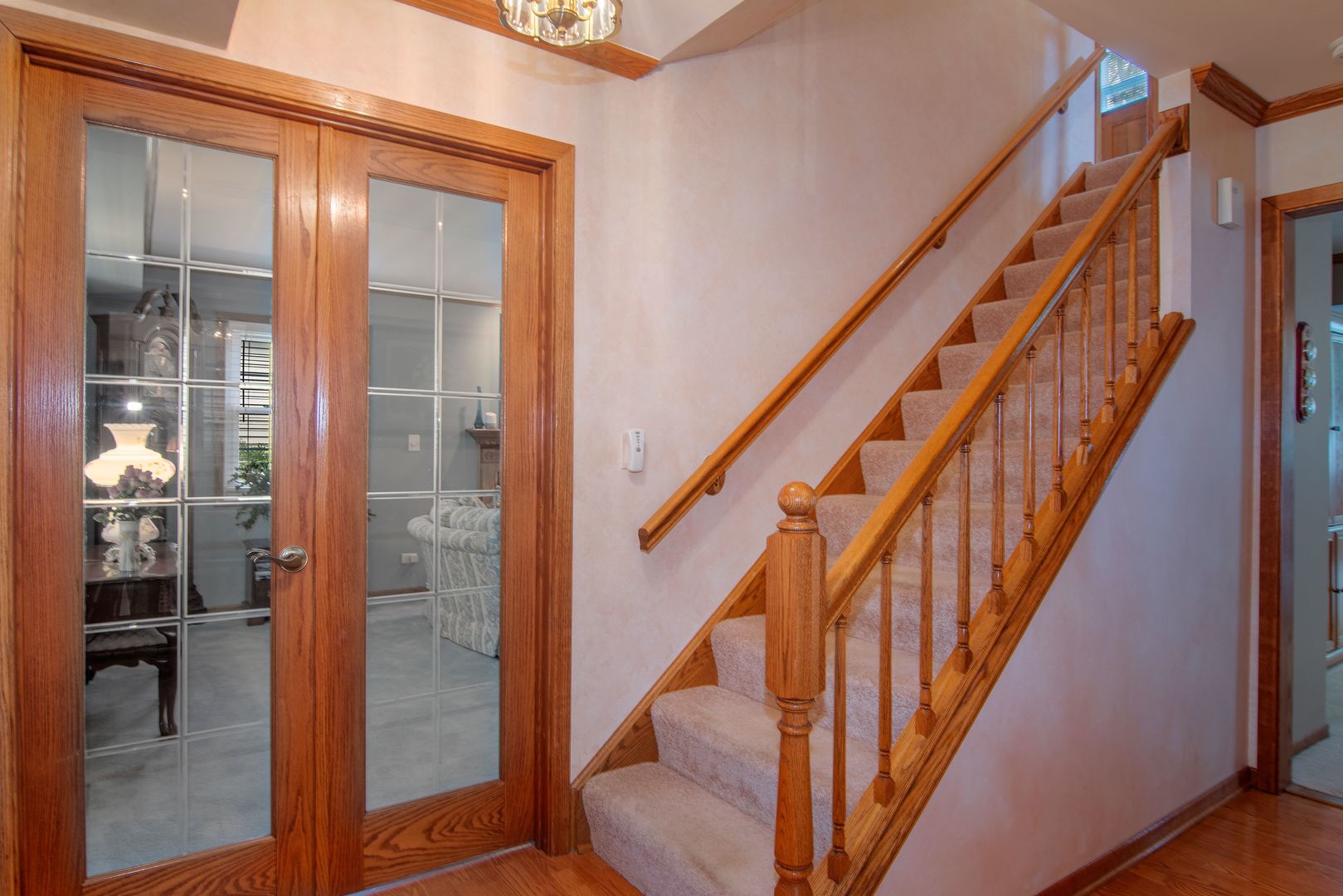 73 Foxcroft Road Naperville, IL 60565 - Photo 16 of 37 a view of entryway