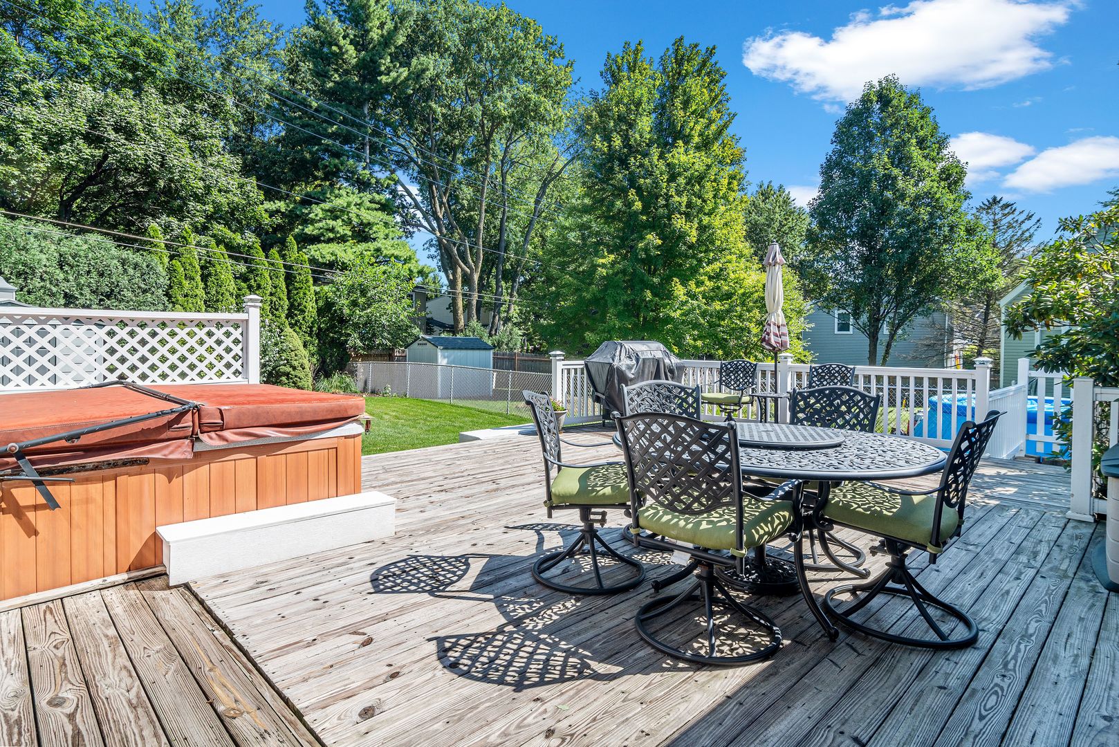 73 Foxcroft Road Naperville, IL 60565 - Photo 34 of 37 a view of a backyard with furniture