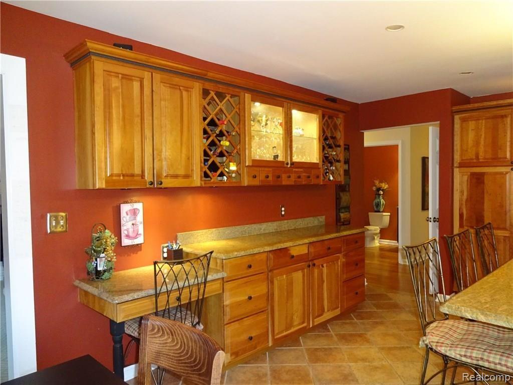 1111 Clopton Bridge Drive Rochester Hills, MI 48306 - Photo 45 of 59