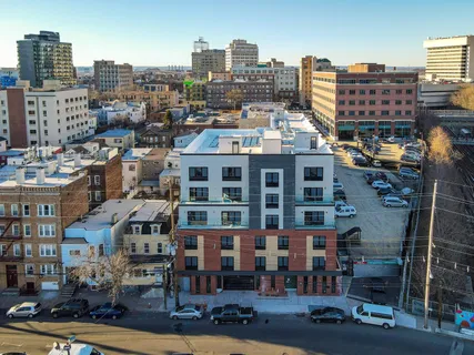 $2,900 | 211 Baldwin Avenue, Unit 502, Jersey City, NJ 07306