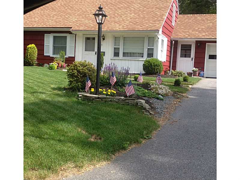 9 Grassy Plain Road Barrington, RI 02806 - Photo 1 of 14 Exterior Front.