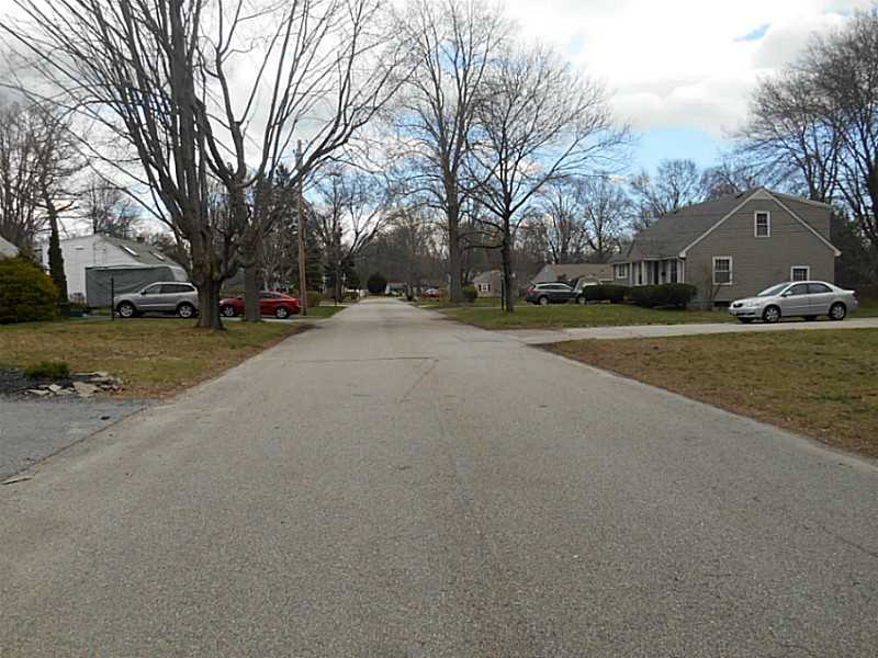 9 Grassy Plain Road Barrington, RI 02806 - Photo 14 of 14 Other.