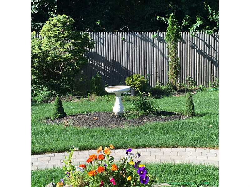 9 Grassy Plain Road Barrington, RI 02806 - Photo 5 of 14 Yard/Garden.