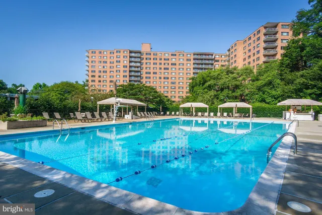 $315,000 | 4201 Cathedral Avenue Northwest, Unit 507W, Washington, DC 20016