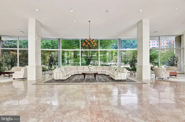 $315,000 | 4201 Cathedral Avenue Northwest, Unit 507W, Washington, DC 20016