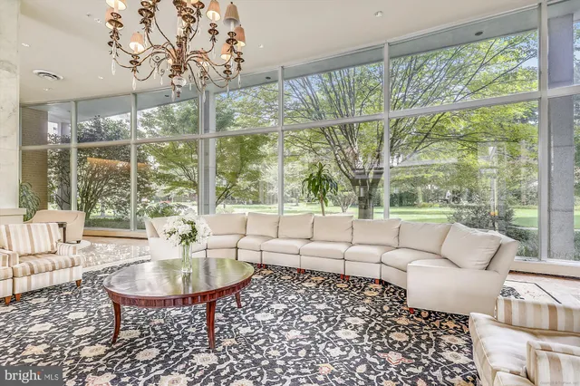 $315,000 | 4201 Cathedral Avenue Northwest, Unit 507W, Washington, DC 20016