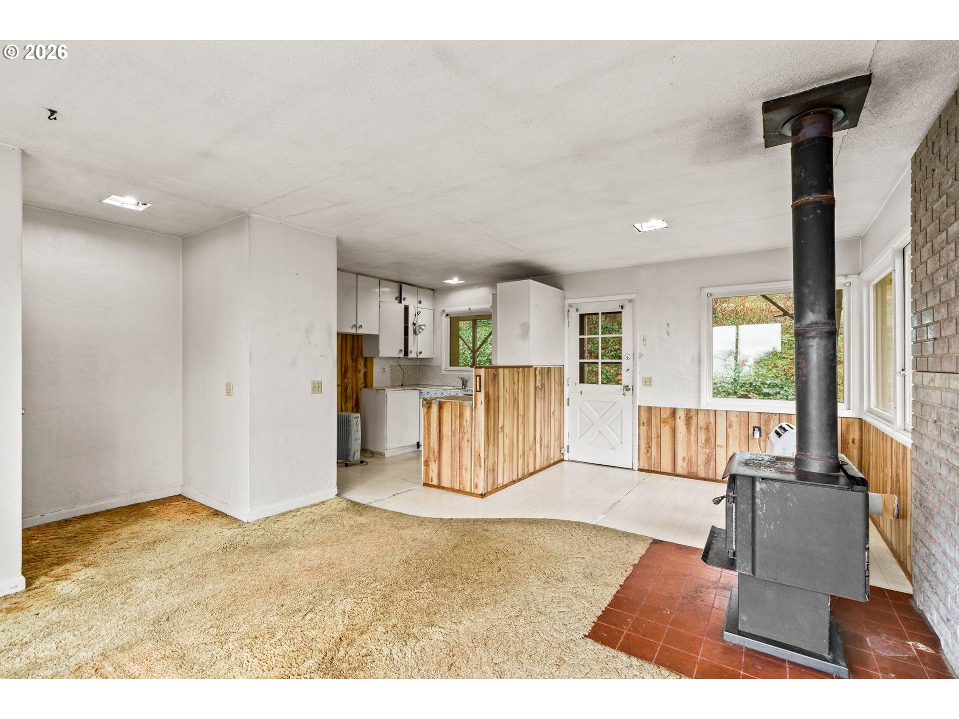 452 South 4th Street Springfield, OR 97477 - Photo 6 of 25