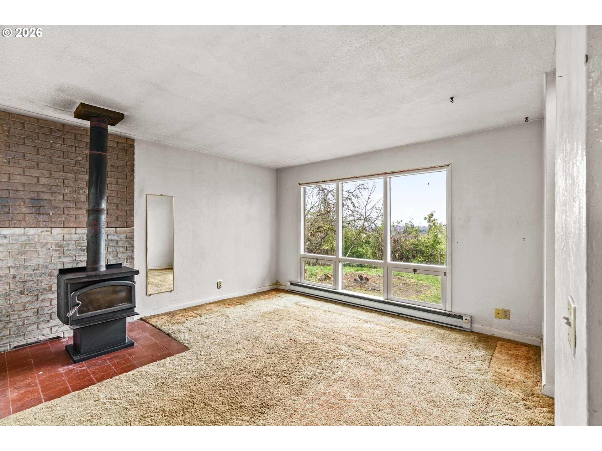 452 South 4th Street Springfield, OR 97477 - Photo 9 of 25