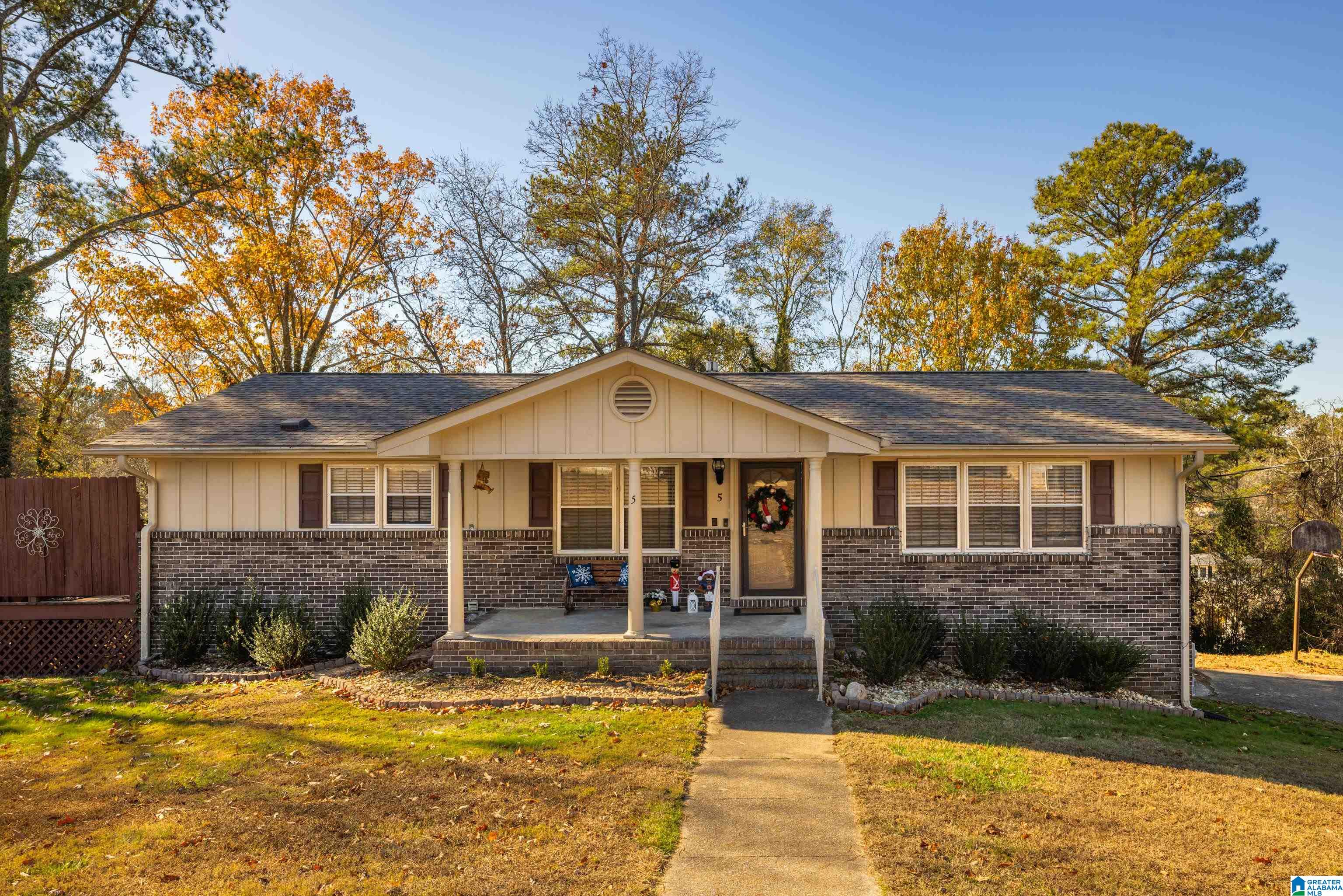 5 Grandview Drive Oneonta, AL 35121 - Photo 1 of 38