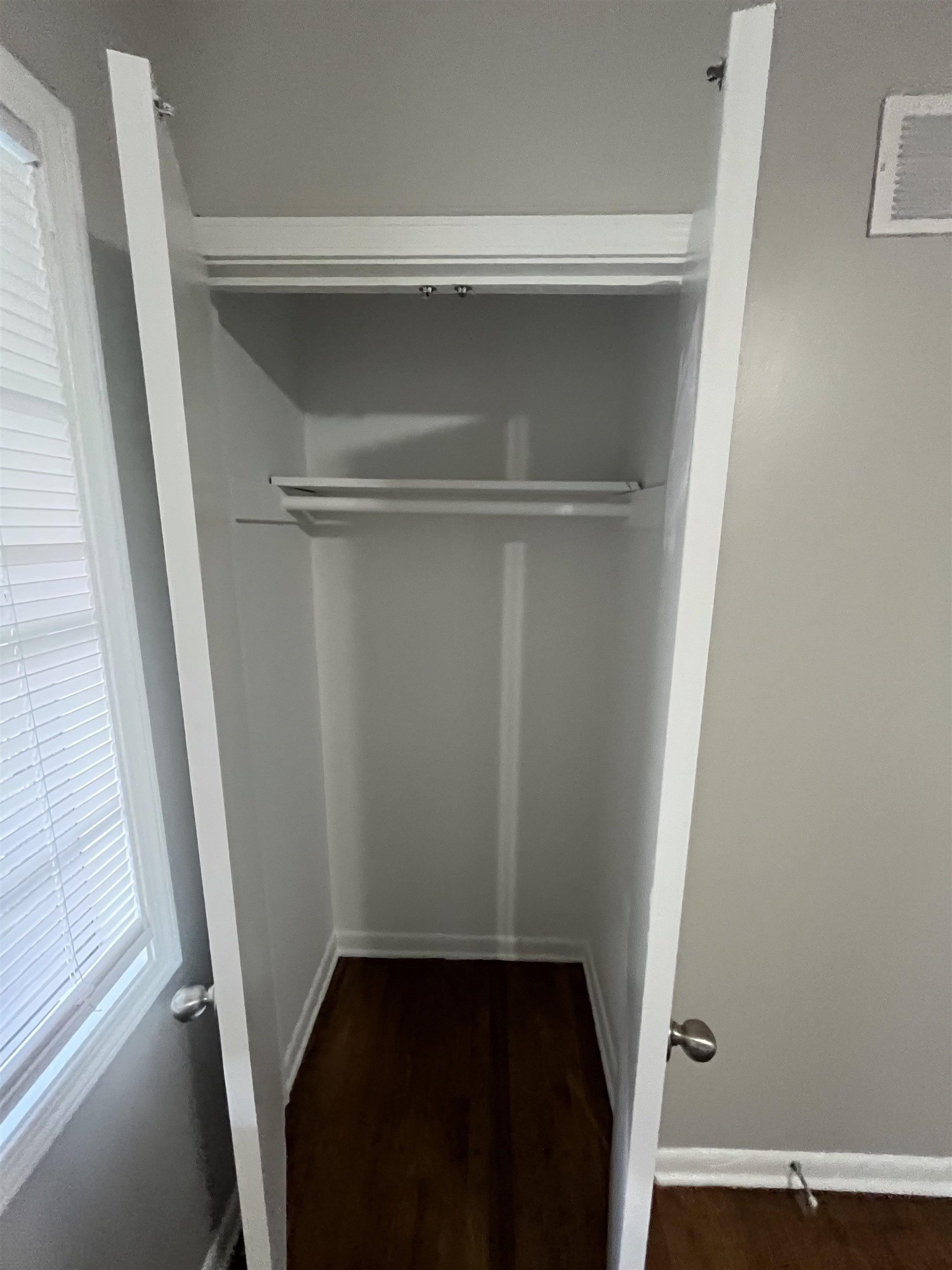 4173 Cottonwood Road Memphis, TN 38118 - Photo 8 of 13 View of closet