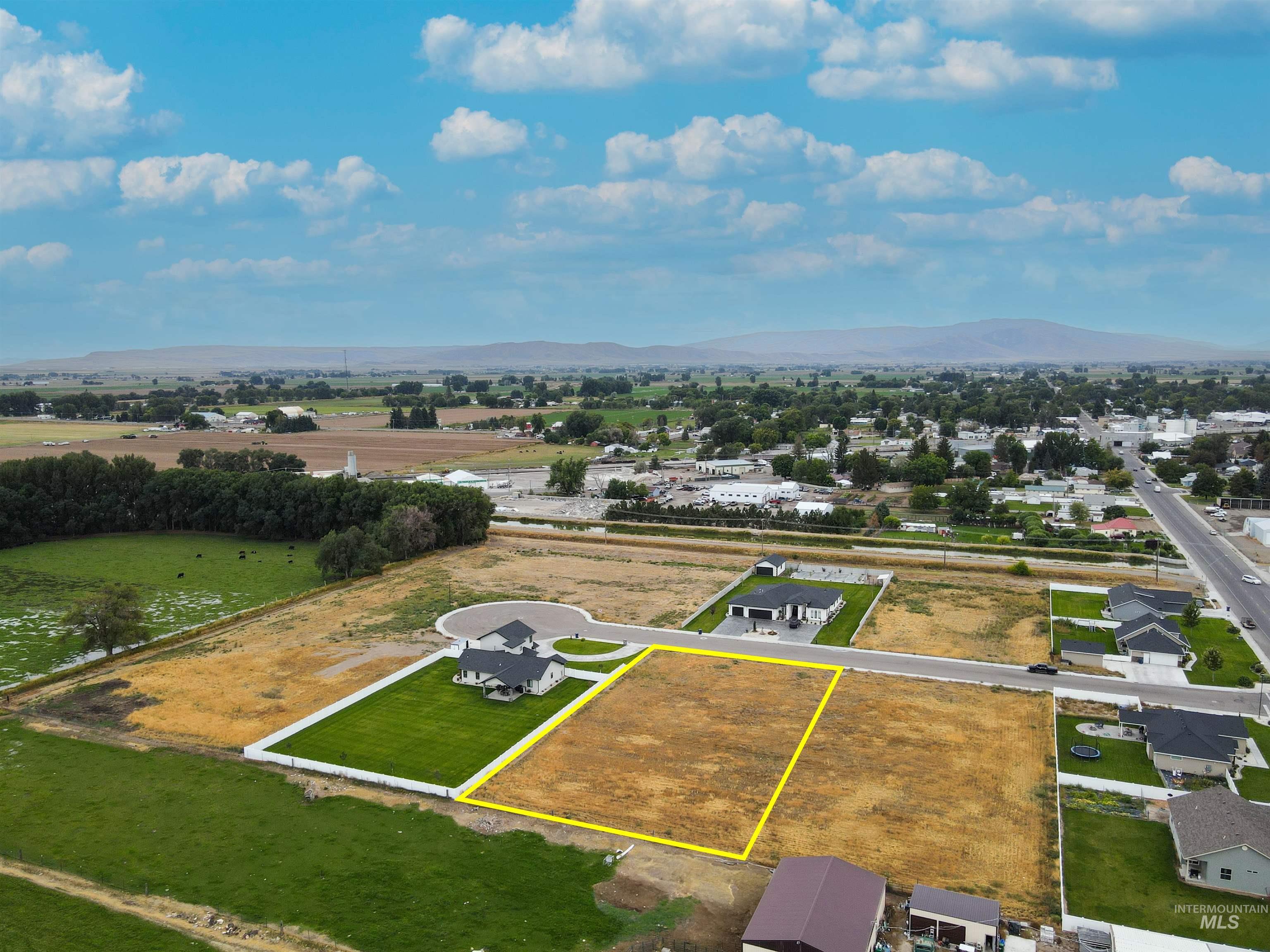 122 East 13th Street Rupert, ID 83350 - Photo 1 of 1