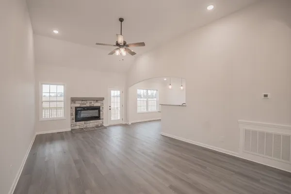 $599,900 | 8 Wofford Estates, Clarksville, TN 37040