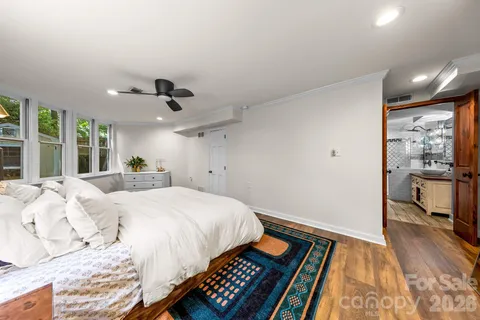 $725,000 | 1512 Ideal Way, Charlotte, NC 28203