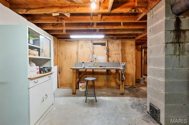 $194,000 | 2112 Merriwether Street, Cape Girardeau, MO 63703