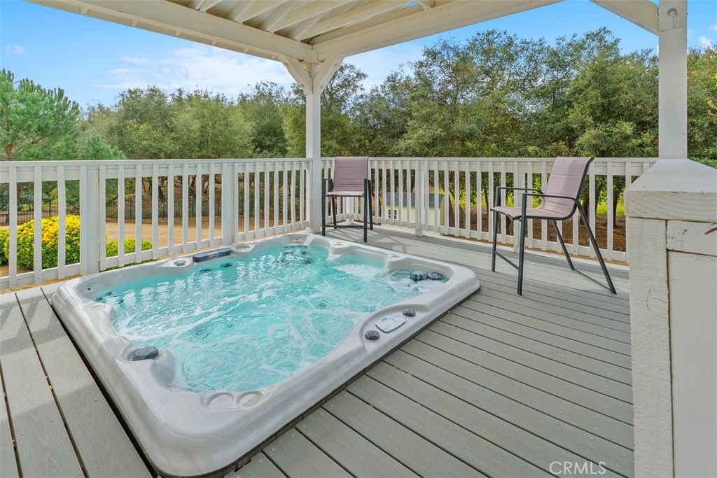 35105 Loma Road Lake Elsinore, CA 92530 - Photo 24 of 55 Spa in gazebo, built with permits