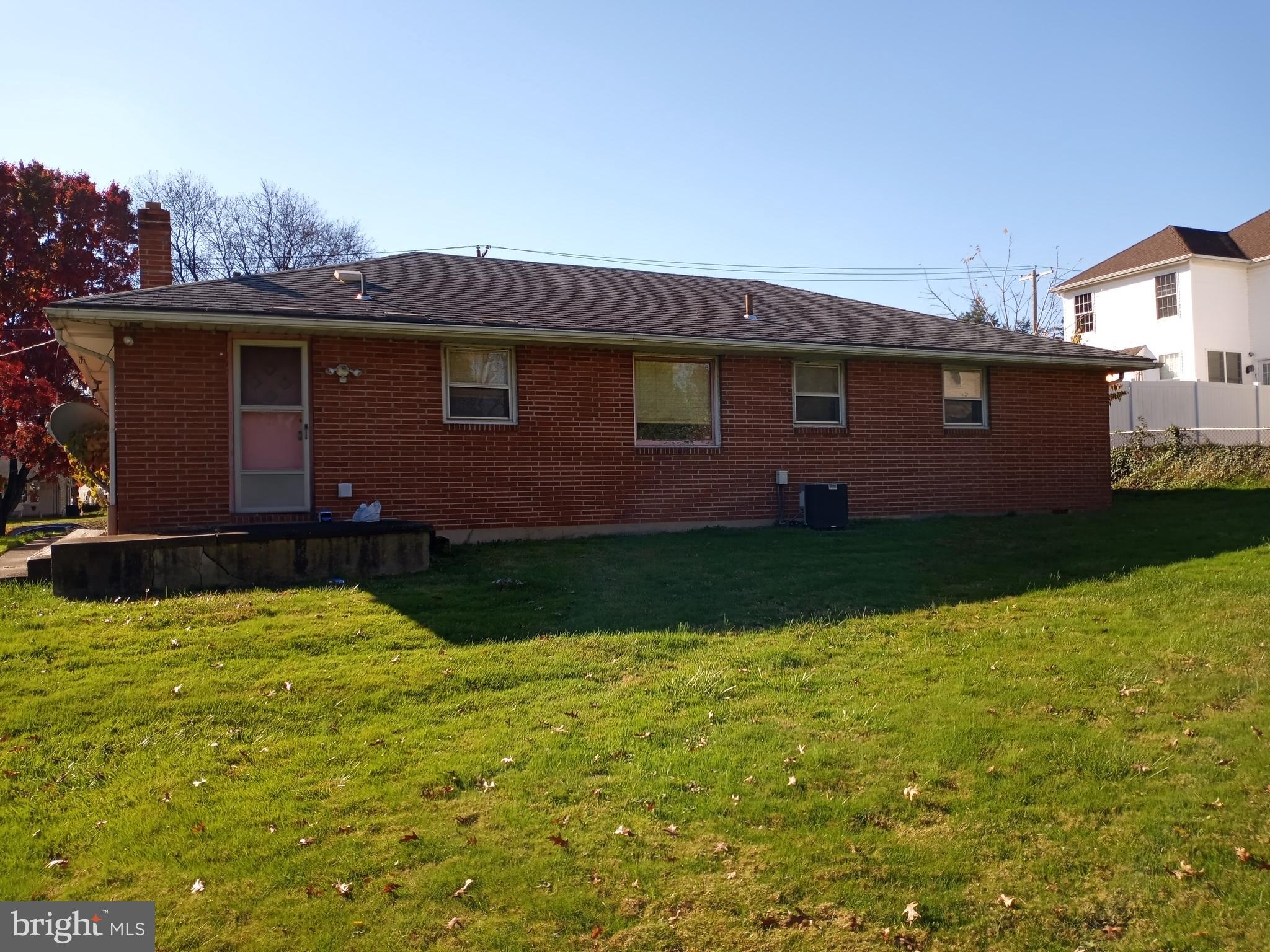 817 Welsh Road Philadelphia, PA 19115 - Photo 15 of 16