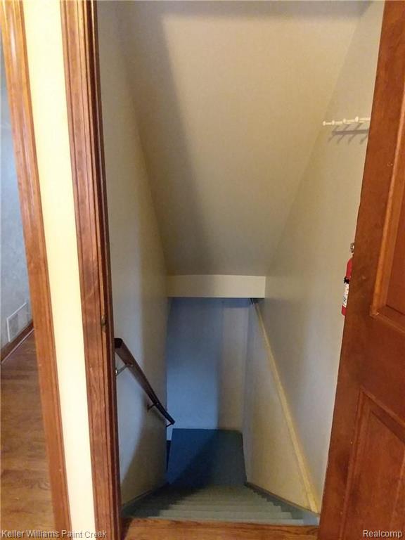 3919 Orchardview Avenue Rochester Hills, MI 48307 - Photo 17 of 18