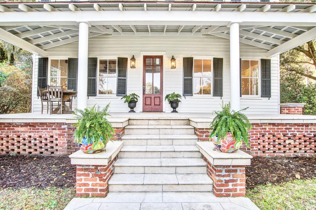 8115 Adams Run School Road Adams Run, SC 29426 - Photo 4 of 49 Front Porch