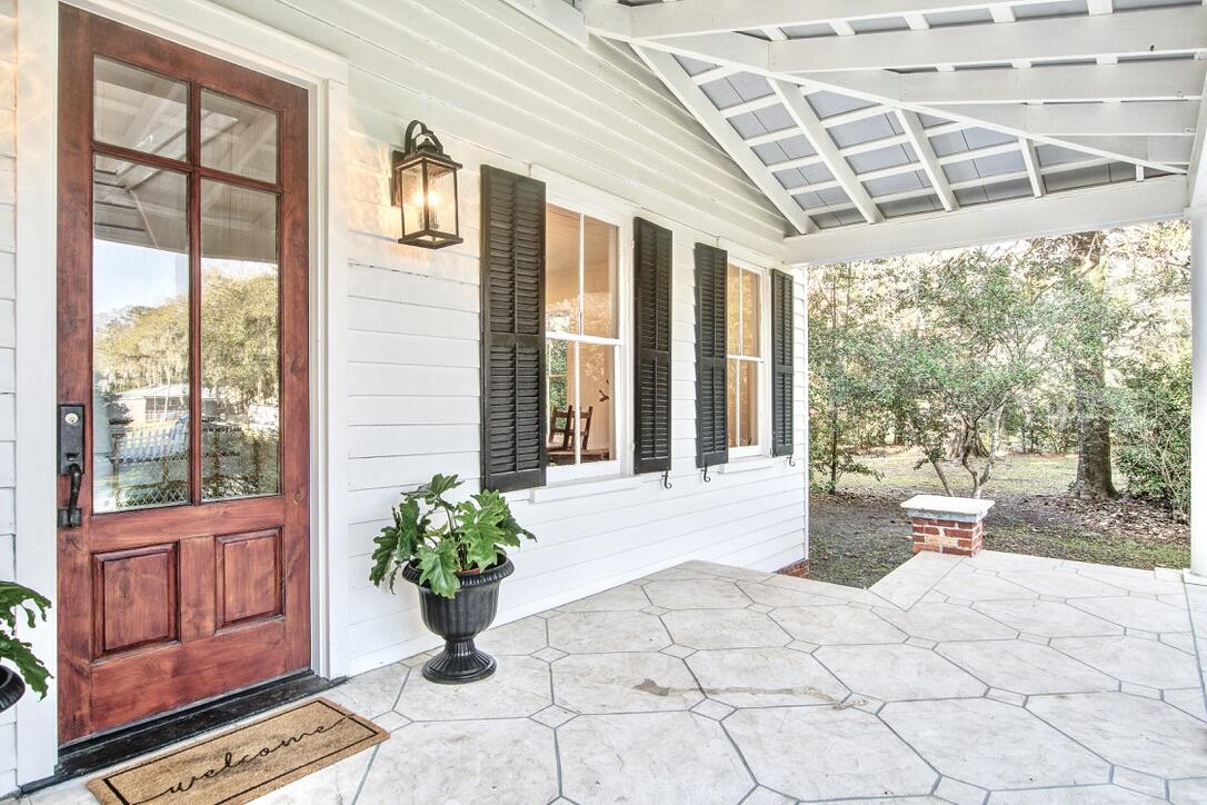 8115 Adams Run School Road Adams Run, SC 29426 - Photo 6 of 49 Front Porch
