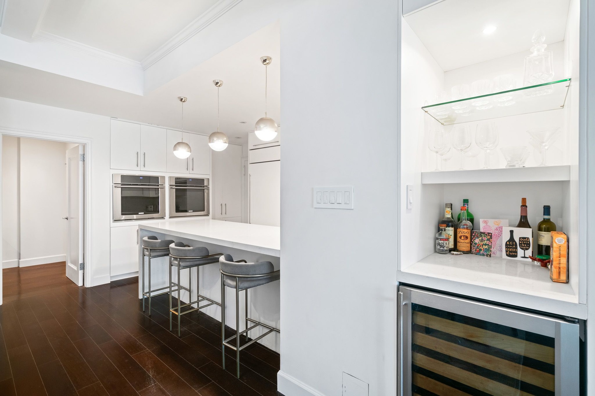 229 East 79th Street, Unit 7B Manhattan, NY 10075 - Photo 4 of 12