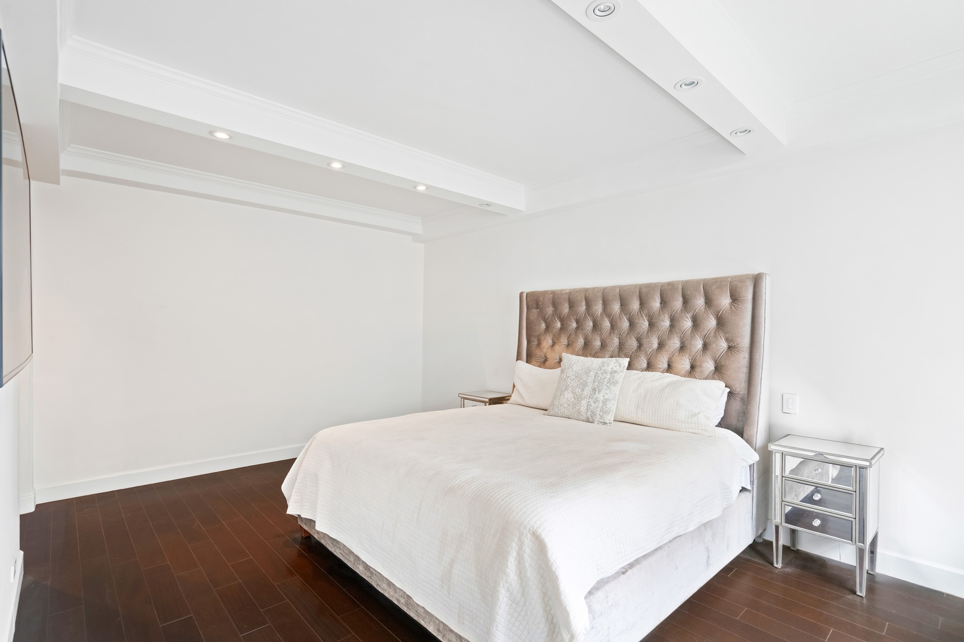 229 East 79th Street, Unit 7B Manhattan, NY 10075 - Photo 7 of 12