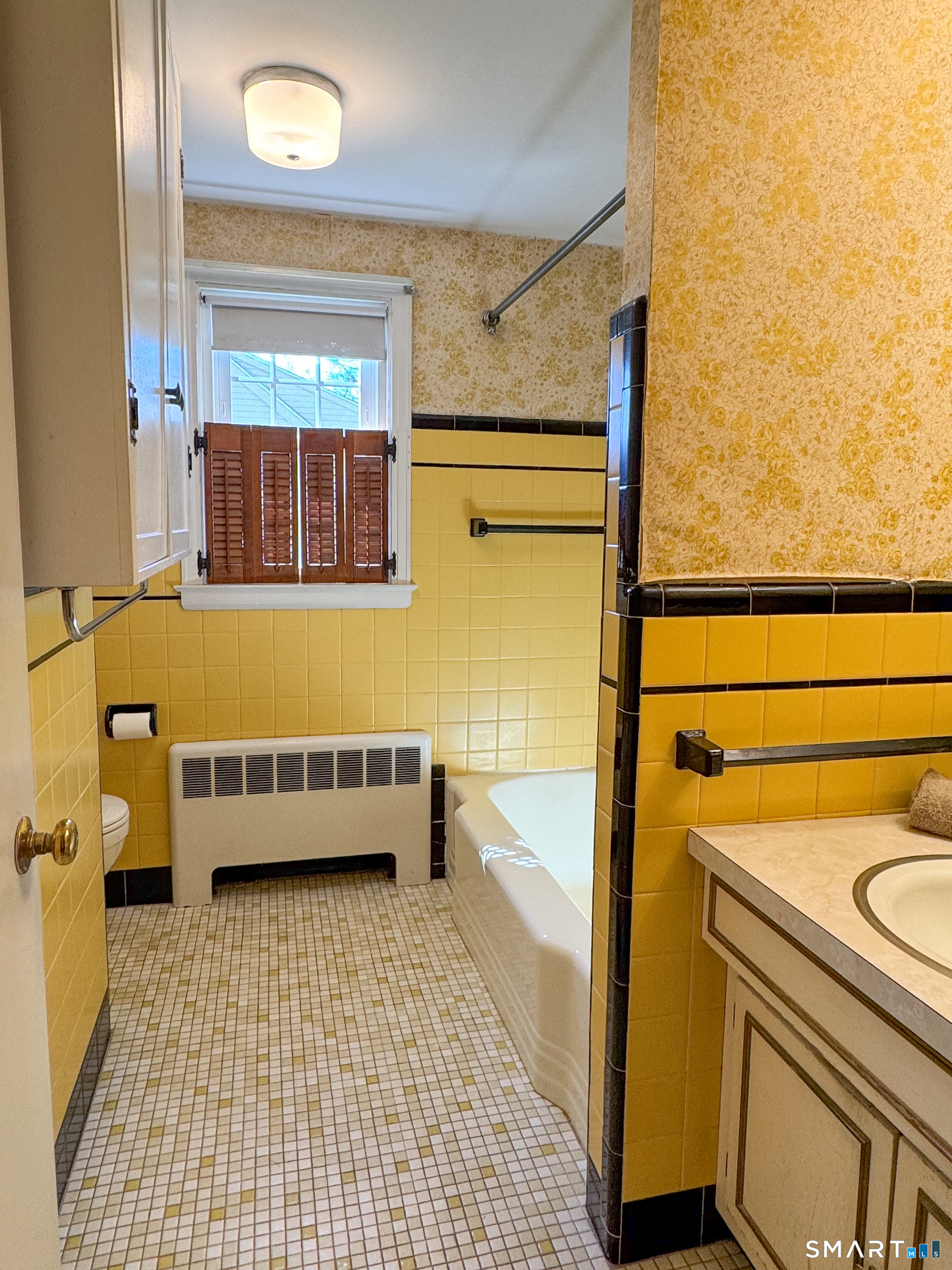 298 Murray Street Meriden, CT 06450 - Photo 21 of 40