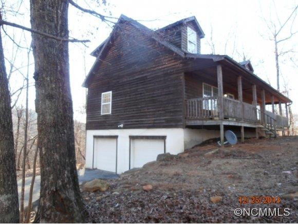 3633 Howard Gap Road Saluda, NC 28773 - Photo 3 of 6 Gallery Image 3