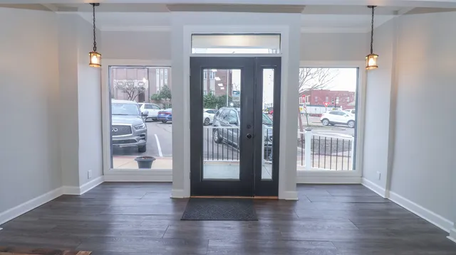 $1,000 | 25 North Ct Square, Brownsville, TN 38012