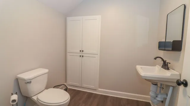 $1,000 | 25 North Ct Square, Brownsville, TN 38012