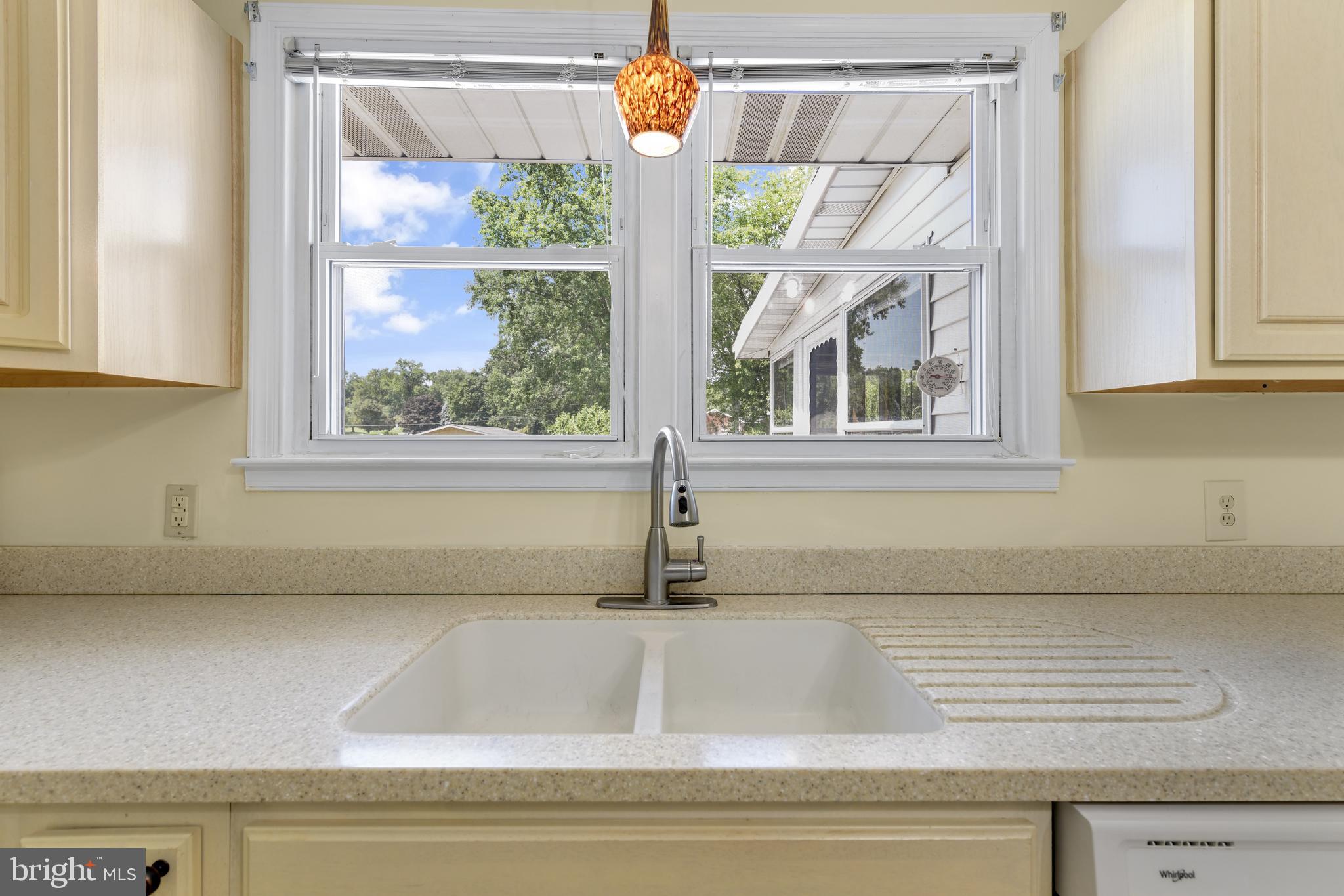 7 Kenneth Avenue Spring City, PA 19475 - Photo 8 of 41 Gallery Image 8