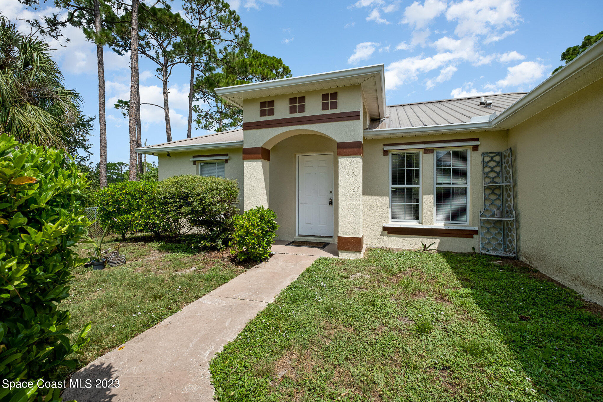 2852 Digby Road Southeast Palm Bay, FL 32909 - Photo 1 of 26 003_dscf0007-edit