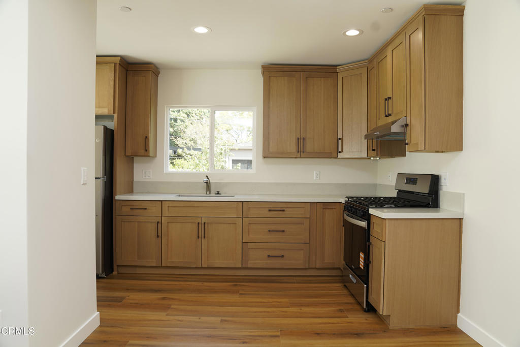 2428 Brigden Road Pasadena, CA 91104 - Photo 4 of 11 Kitchen A-mls