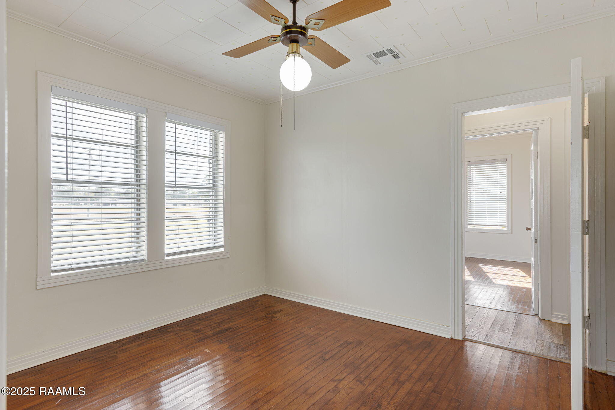 2132 Guillot Road Youngsville, LA 70592 - Photo 17 of 29 17-web-or-mls-2132 Guillot Rd-17