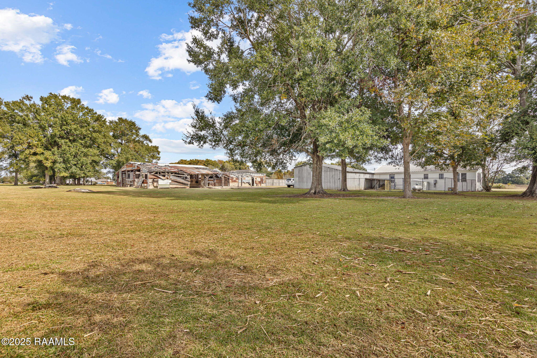 2132 Guillot Road Youngsville, LA 70592 - Photo 25 of 29 25-web-or-mls-2132 Guillot Rd-25