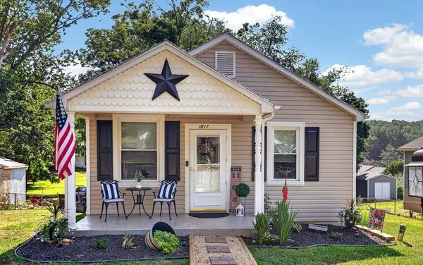 $269,000 | 1817 Orchard Lane, Staunton, VA 24401
