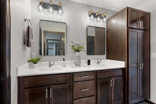 $434,900 | N9284 Constellation Drive, Appleton, WI 54915