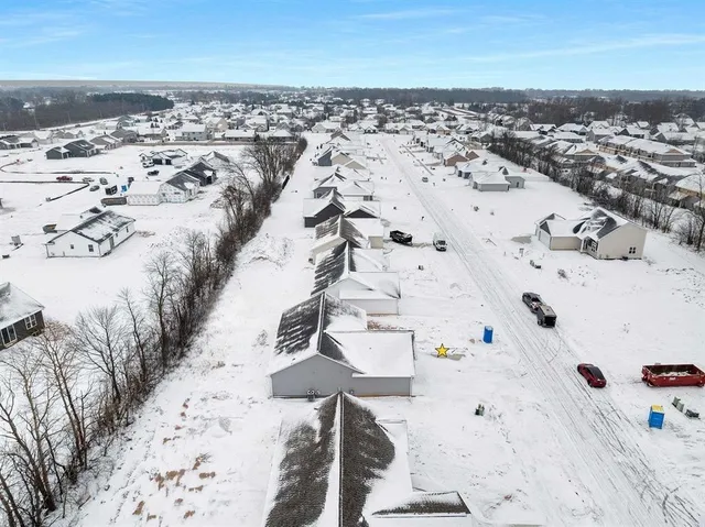 $434,900 | N9284 Constellation Drive, Appleton, WI 54915